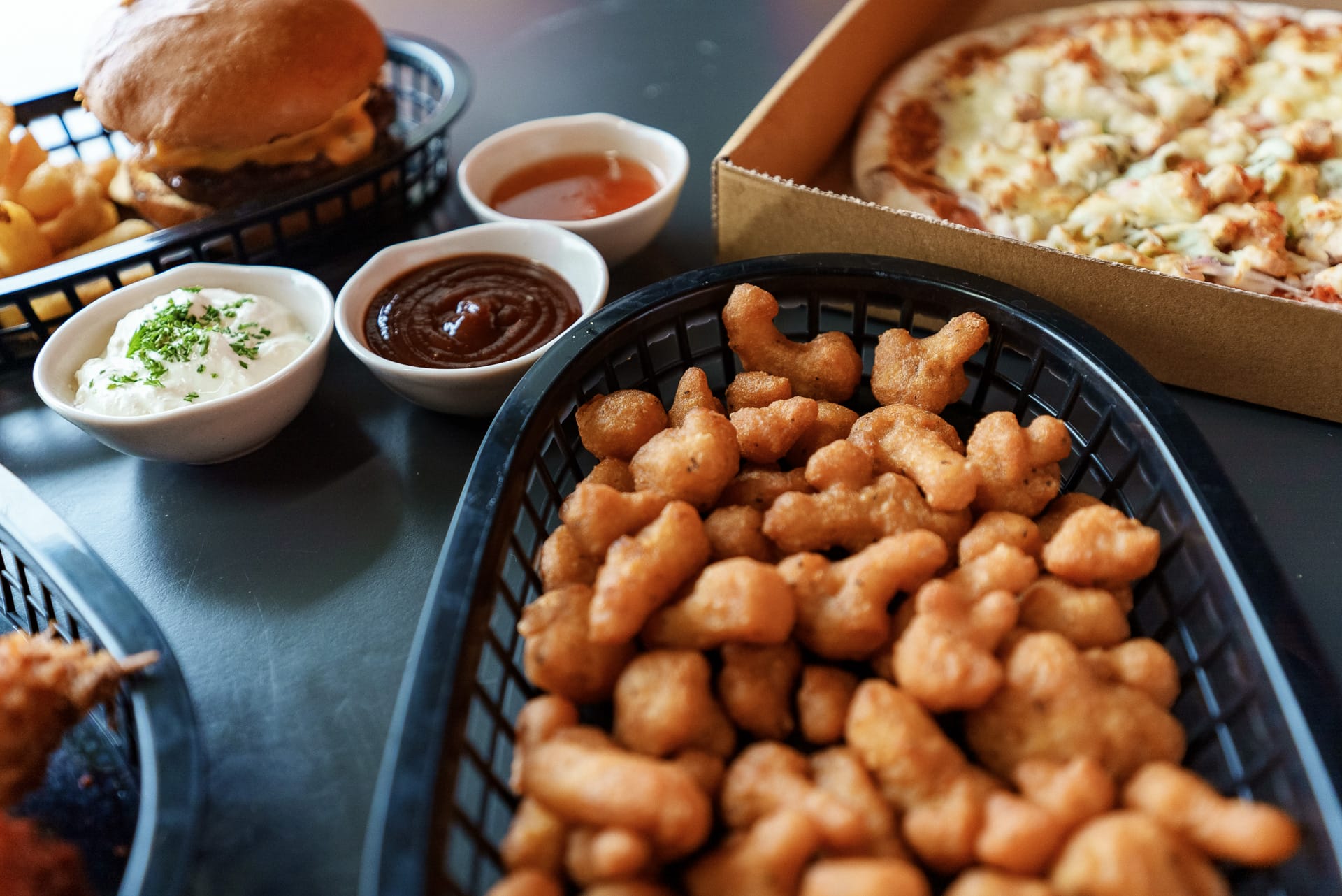 driving range bar in surrey with delicious food delivered to your bay whilst you play golf